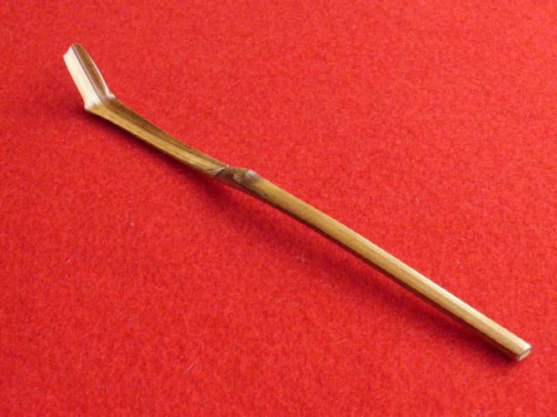 Bamboo Tea Scoop (Chashaku) — Kochiku (Aged Bamboo), Daitokuji-Style — Takayama