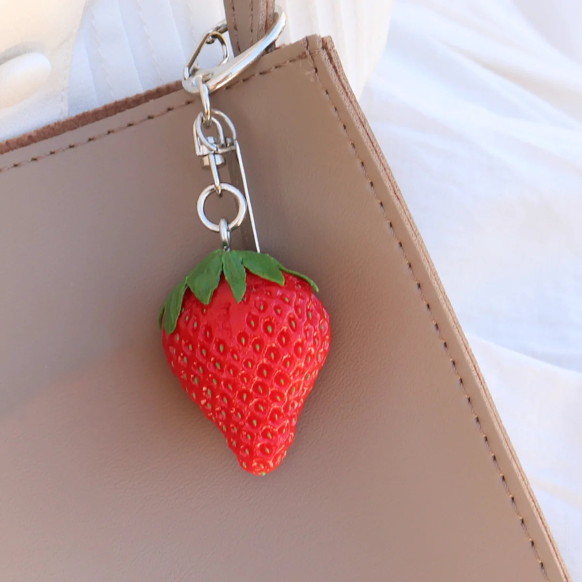 Fake Food / Strawberry / Key Ring