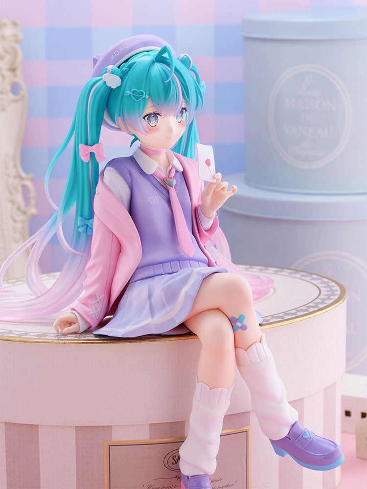 FuRyu Tenitol TENITOL BIG Noodle Stopper Figure Hatsune Miku Koisuru Blazer ver. (Vocaloid)