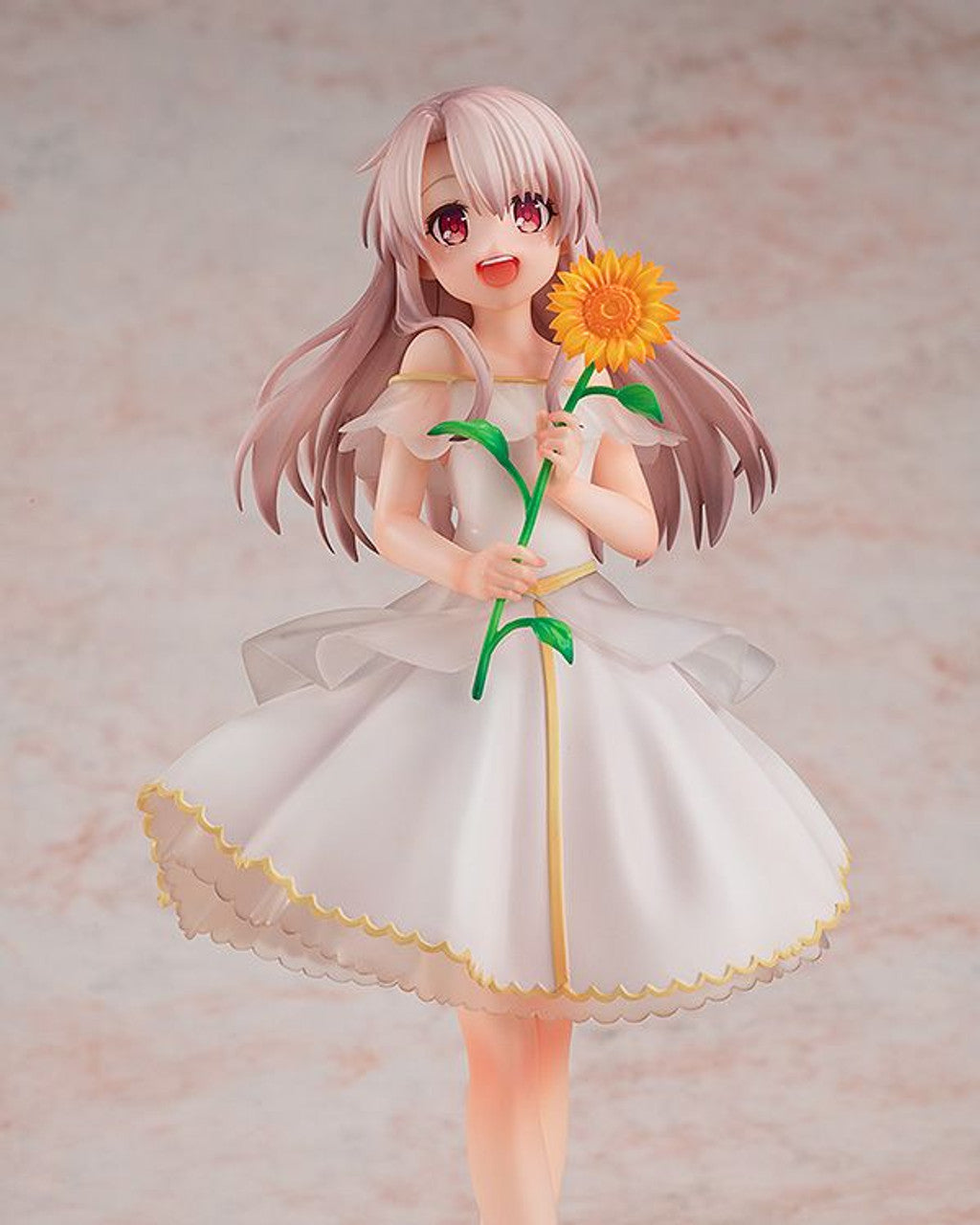Kadokawa Illyasviel von Einzbern: Summer Dress Ver. 1/7 Figure (Fate/kaleid liner Prisma Illya: Licht - The Nameless Girl)