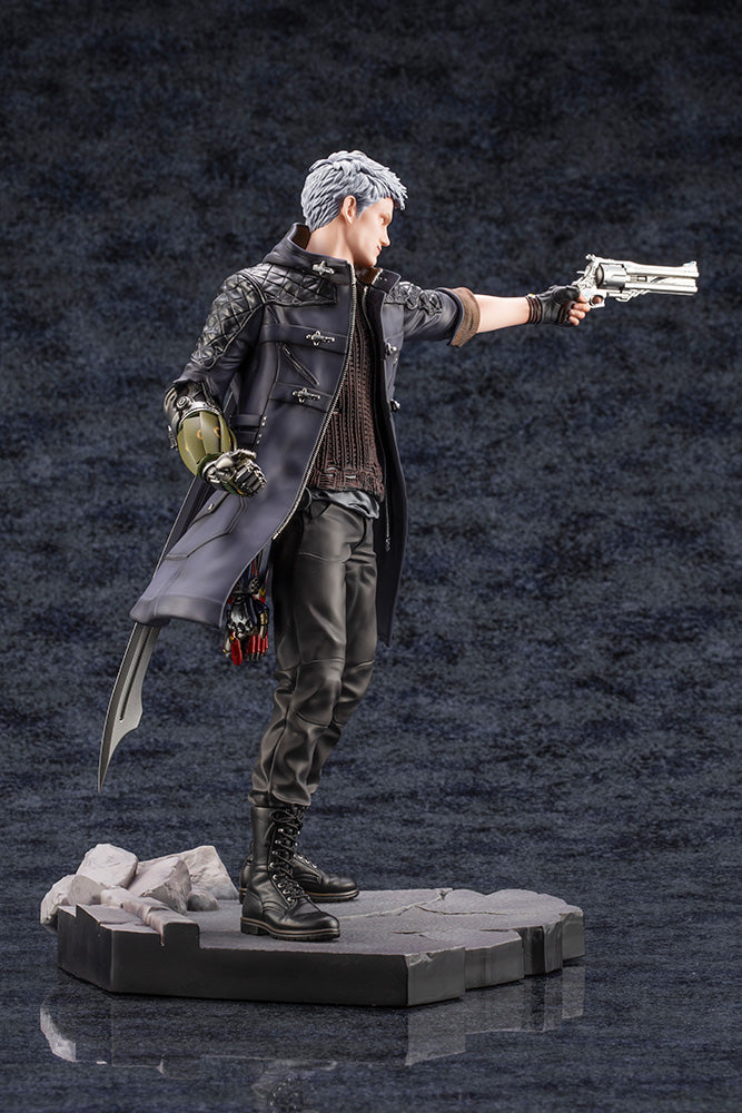 Kotobukiya Artfx J Nero (Devil May Cry)