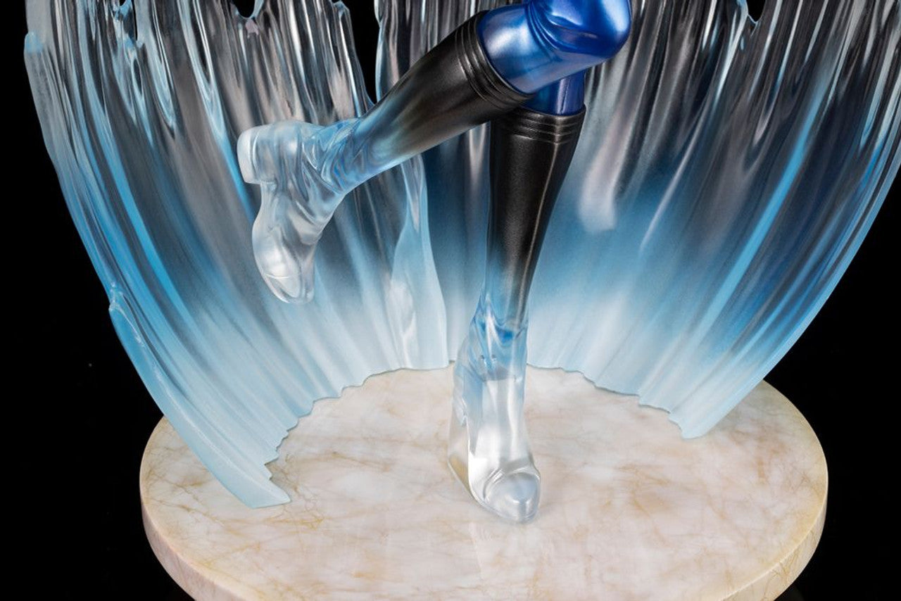 Kotobukiya Marvel Bishoujo l Invisible Woman Ultimate (Completed) (Marvel Universe)