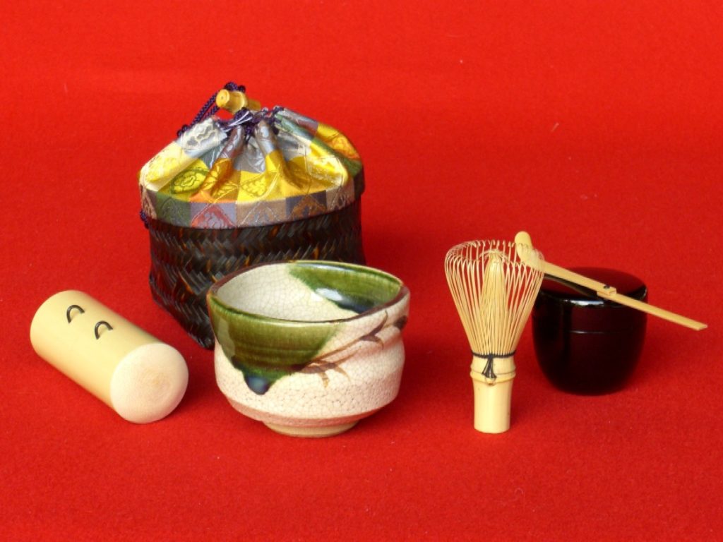 Portable Outdoor Tea Set (Nodate) — Basket, Pattern H — Takayama