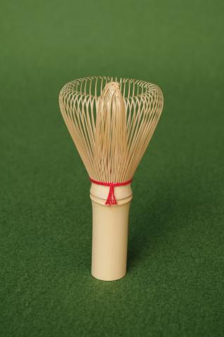 Urasenke Tenmoku Matcha Tea Whisk (Chasen) (Red Thread) — Takayama Chasen by Kubo Sabun