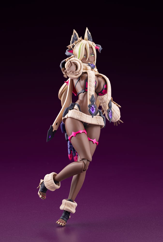 Arcanadea Banil (Plastic model) - Kotobukiya