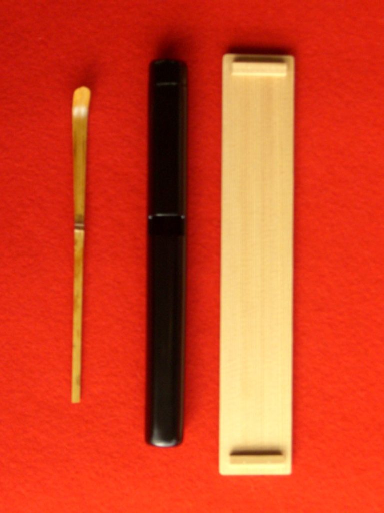 Bamboo Tea Scoop (Chashaku) — Copy (Utsushi) after Rikyū’s “Namida” — Takayama