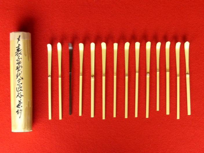Bamboo Tea Scoop (Chashaku) — Omotesenke Grand-Master Preference — Takayama