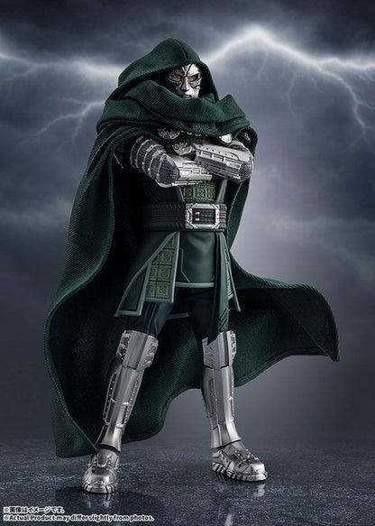 Bandai S.H.Figuarts Doctor Doom (Avengers: Doomsday) (Completed) (Marvel Universe)