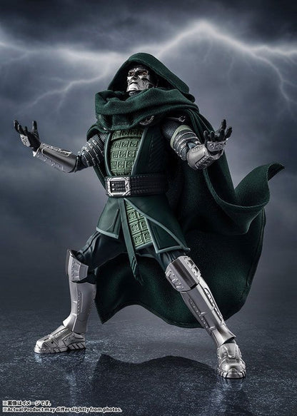 Bandai S.H.Figuarts Doctor Doom (Avengers: Doomsday) (Completed) (Marvel Universe)