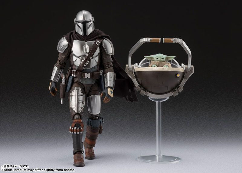 Bandai S.H.Figuarts Mandalorian & Grogu (STAR WARS: The Mandalorian and Grogu) (Completed) (Star Wars)