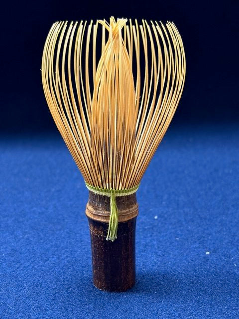 Black Bamboo Matcha Tea Whisk (Chasen) (Green Thread) — Takayama Chasen