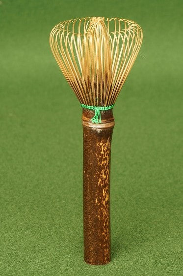 Black Bamboo Matcha Whisk-Style Stirrer (Green Thread) — Takayama, Kubo Sabun