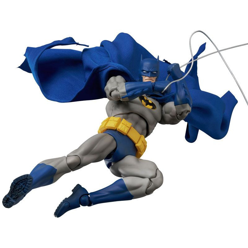 DC Universe MAFEX No.333 BATMAN RECOLLECTION Blue Ver. - Medicom Toy