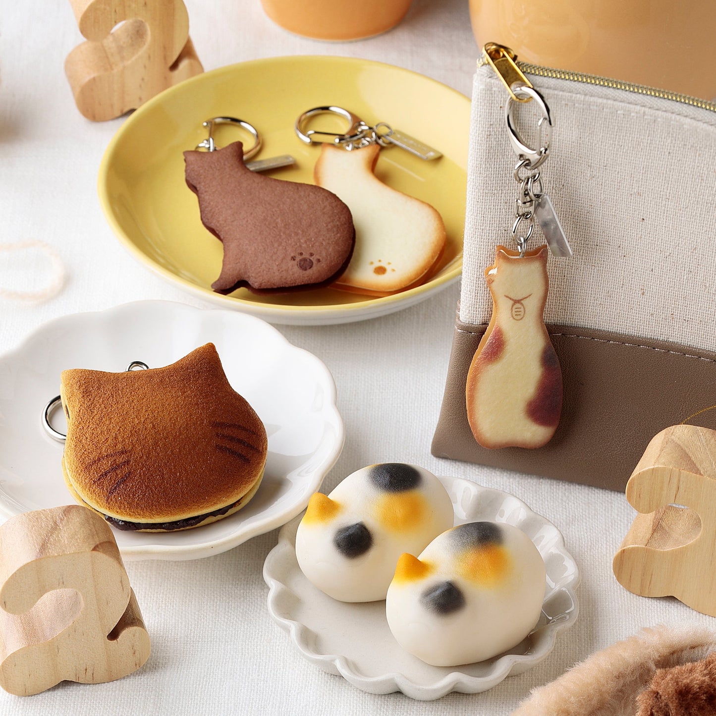 Fake Food / Beckoning Nyangudasha / Key Ring