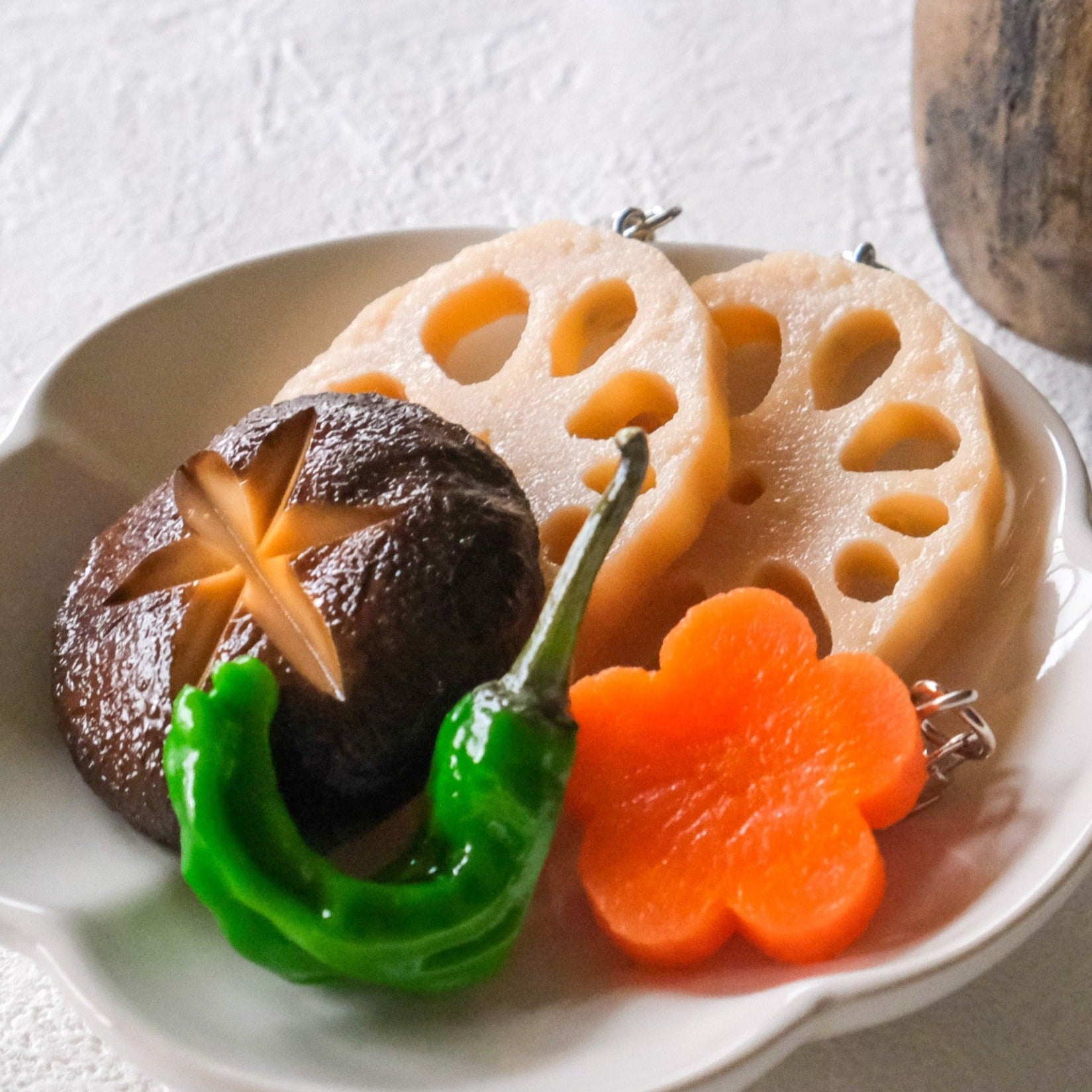 Fake Food / Lotus Root Slices / Key Ring