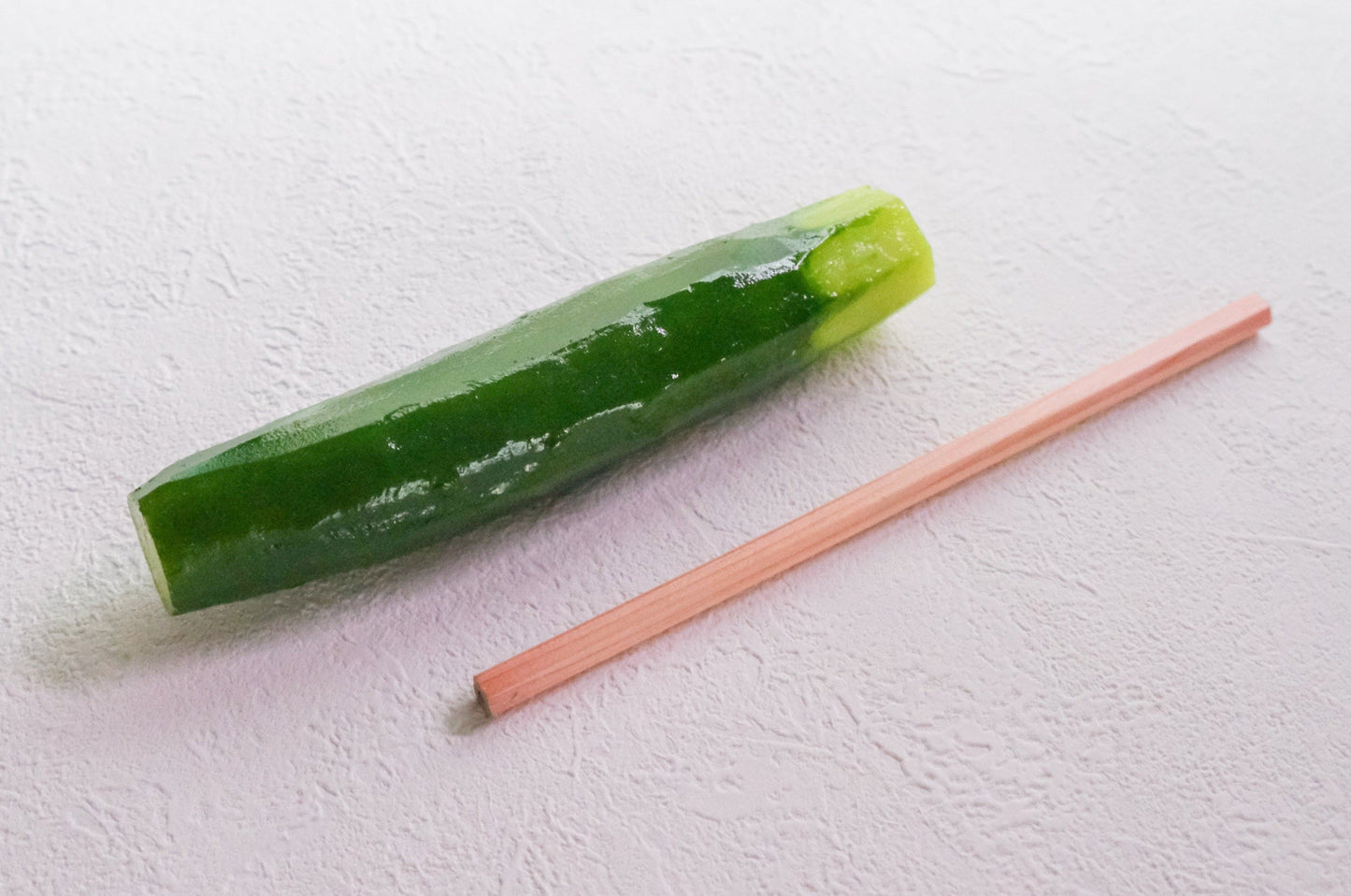Fake Food / Whole Pickled Cucumber Pencil Cap