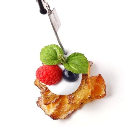 Fake Food / French Toast / Clip
