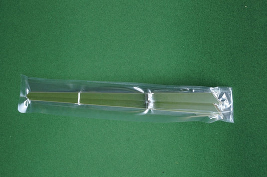 Green Bamboo Dusting Chopsticks (Chiribashi) (Vacuum-Packed) — Urasenke — Takayama