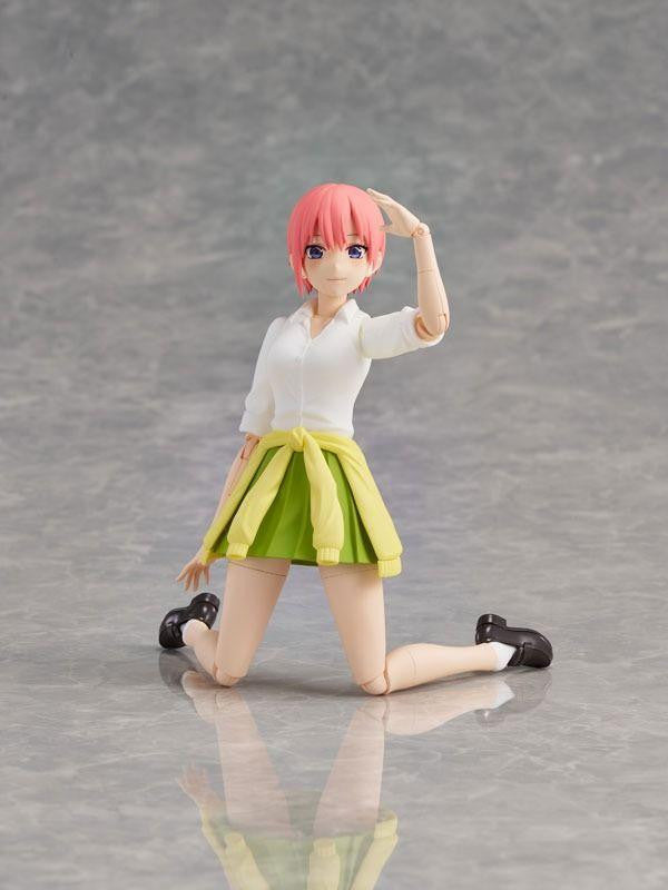 KADOKAWA PLASTIC MODEL SERIES [The Quintessential Quintuplets Specials] Ichika Nakano (Plastic model) - Kadokawa