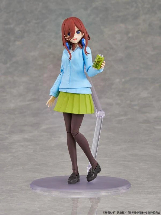 KADOKAWA PLASTIC MODEL SERIES [The Quintessential Quintuplets Specials] Miku Nakano (Plastic model) - Kadokawa