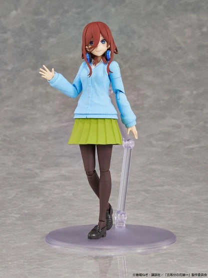 KADOKAWA PLASTIC MODEL SERIES [The Quintessential Quintuplets Specials] Miku Nakano (Plastic model) - Kadokawa