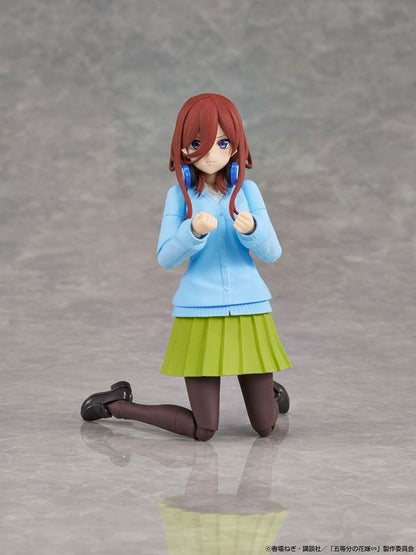 KADOKAWA PLASTIC MODEL SERIES [The Quintessential Quintuplets Specials] Miku Nakano (Plastic model) - Kadokawa