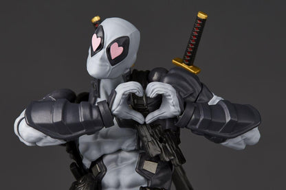 Kaiyodo Revoltech Amazing Yamaguchi Deadpool Ver.2.5 X-Force Color Ver. (Completed) (Marvel Universe)