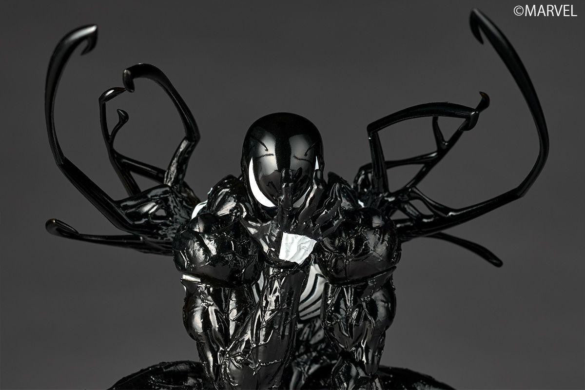 Kaiyodo Revoltech Amazing Yamaguchi Symbiote Spider-Man (Completed) (Marvel Universe)