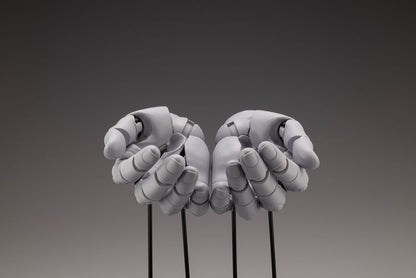 Kotobukiya ARTIST SUPPORT ITEM HAND MODEL/L -GRAY-