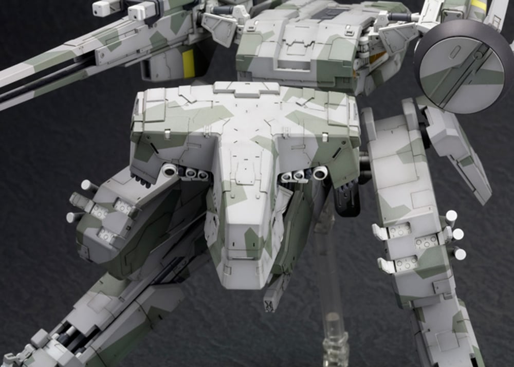 Kotobukiya 1/100 Metal Gear REX (Metal Gear Solid) (Plastic Model Kit)