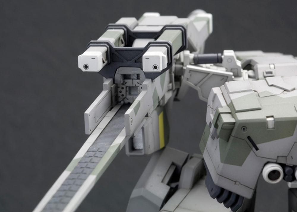 Kotobukiya 1/100 Metal Gear REX (Metal Gear Solid) (Plastic Model Kit)