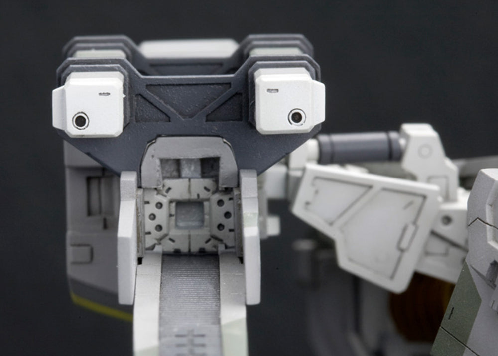 Kotobukiya 1/100 Metal Gear REX (Metal Gear Solid) (Plastic Model Kit)