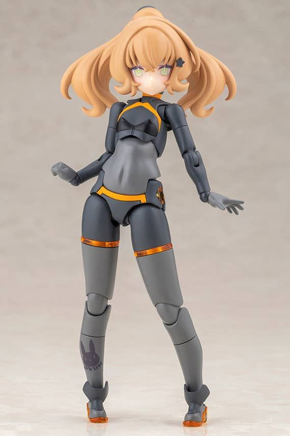 Kotobukiya PUNI MOFU RACING TU with Honda Z50J-1 Monkey (Plastic model)
