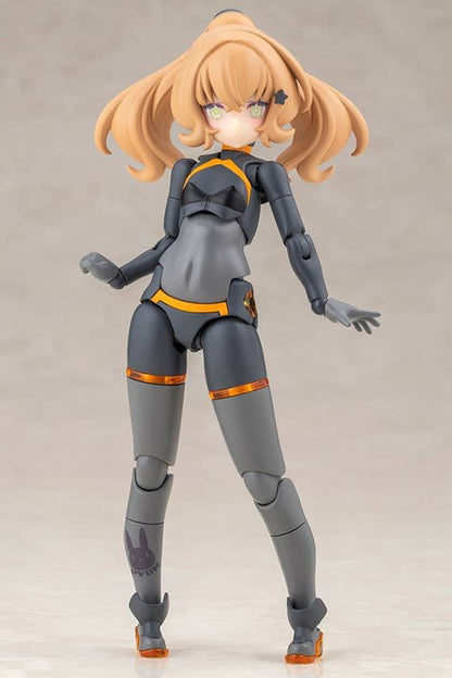 Kotobukiya PUNI MOFU RACING TU with Honda Z50J-1 Monkey (Plastic model)