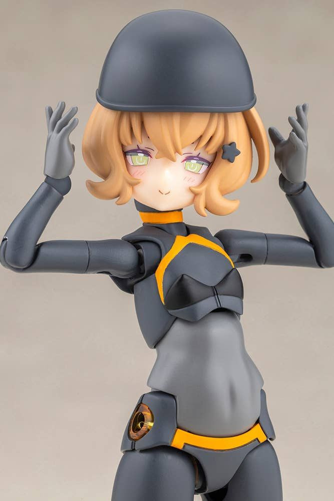 Kotobukiya PUNI MOFU RACING TU with Honda Z50J-1 Monkey (Plastic model)