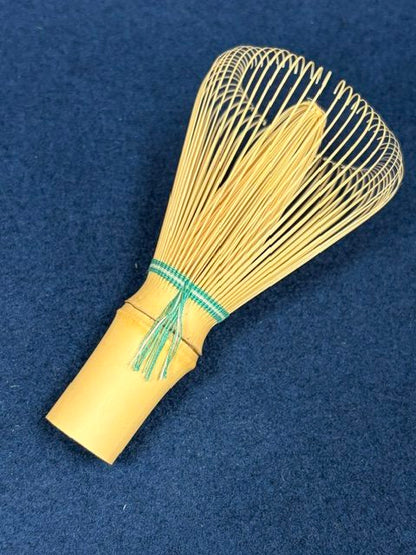Masterwork Kazuho Fine-Tine Matcha Tea Whisk (Chasen) (Green Thread) — Takayama Chasen