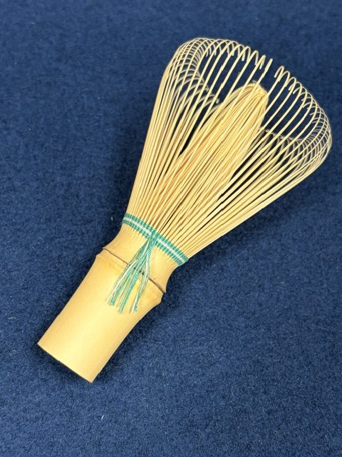 Masterwork Kazuho Fine-Tine Matcha Tea Whisk (Chasen) (Green Thread) — Takayama Chasen