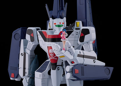 Max Factory [Special price due to damaged box.] PLAMAX PX16 1/72 VF-1S Strike Battroid Valkyrie (Hikaru Ichijyo) (Plastic model) (The Super Dimension Fortress Macross)
