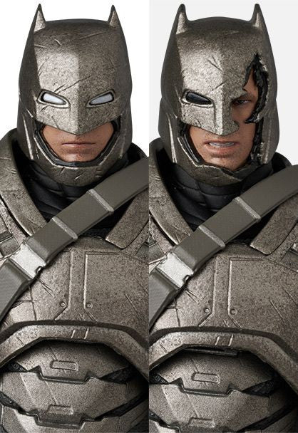 Medicom Toy MAFEX No.313 ARMORED BATMAN Ver.1.5 (Completed) (DC Universe)
