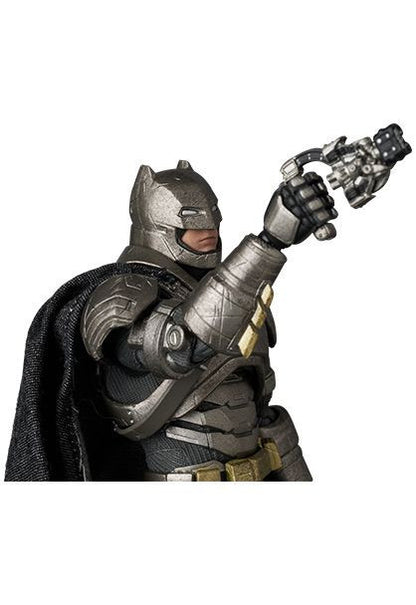 Medicom Toy MAFEX No.313 ARMORED BATMAN Ver.1.5 (Completed) (DC Universe)