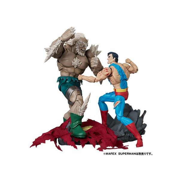 DC Universe MAFEX No.325 DOOMSDAY (THE DEATH OF SUPERMAN) - Medicom Toy