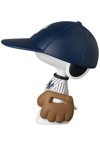 Medicom Toy UDF MLB x PEANUTS NEW YORK YANKEES SNOOPY (Completed) (Peanuts)