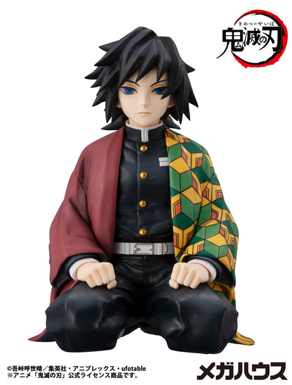 MegaHouse G.E.M. Series Demon Slayer: Kimetsu no Yaiba Giyu on Palm (Figure) (Demon Slayer: Kimetsu no Yaiba)