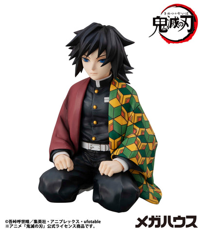 MegaHouse G.E.M. Series Demon Slayer: Kimetsu no Yaiba Giyu on Palm (Figure) (Demon Slayer: Kimetsu no Yaiba)