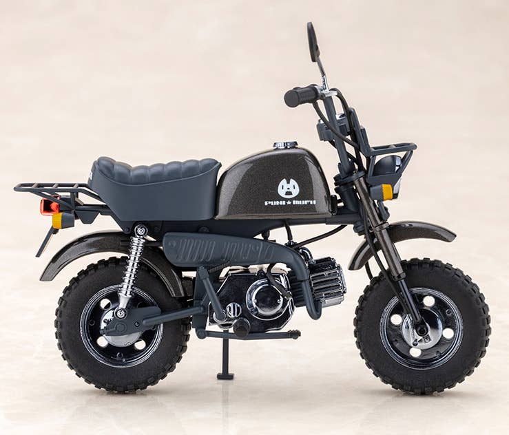 PUNI MOFU RACING LANG with Honda Z50J Gorilla (Plastic model) - Kotobukiya