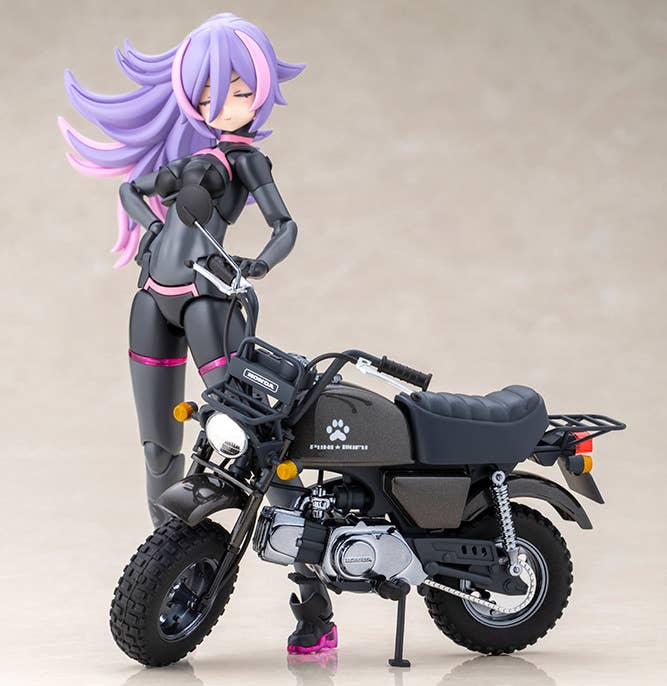 PUNI MOFU RACING LANG with Honda Z50J Gorilla (Plastic model) - Kotobukiya
