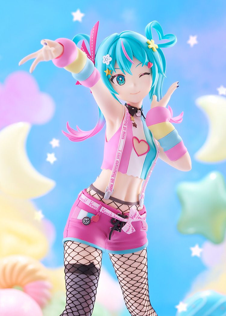 Vocaloid POP UP PARADE Hatsune Miku: DecoMiku (Lightness) L Size - Good Smile Company